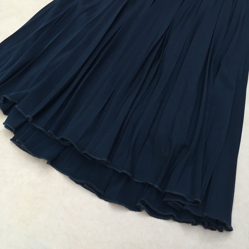 Shelli Segal ❉ Pleated & Shirred Cocktail Dress in Black Size 4 - Picture 6 of 9